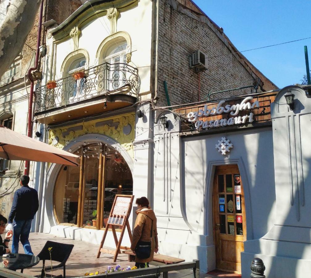 Tbilisi Center Apartment With Terrace Dış mekan fotoğraf